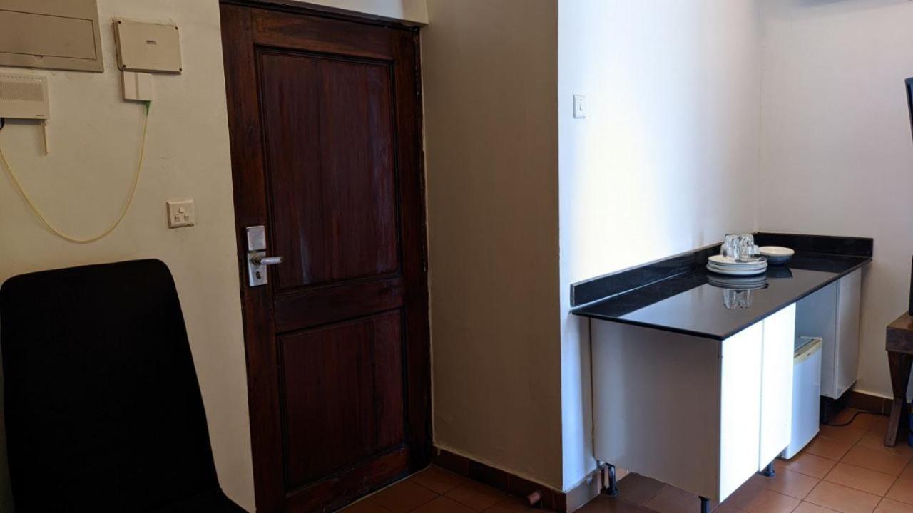 A Lovely Studio Apartment With Gym And Pool Access Daressalam Exterior foto